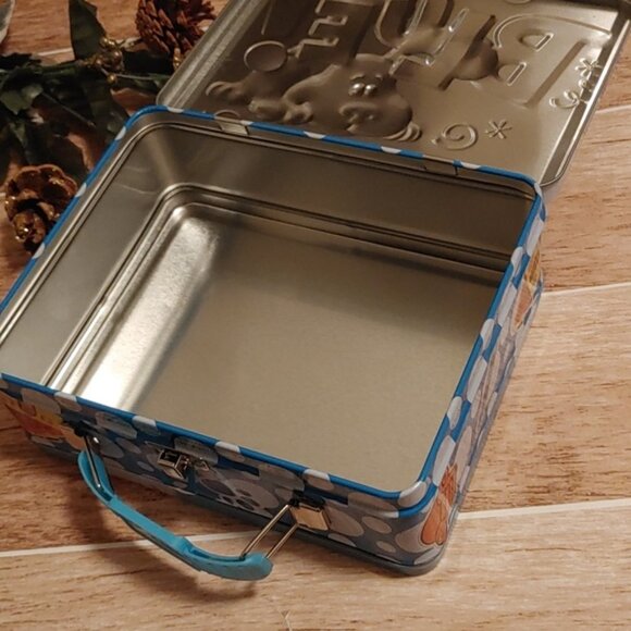 BLUE puppy tin box lunchbox storage container brand new, never used - Picture 6 of 11